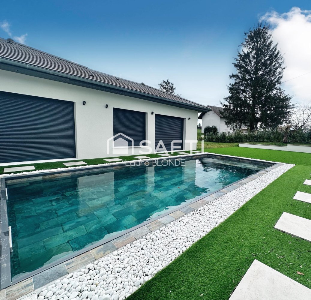 4 bedrooms Villa in Montmorot, France No. 208642