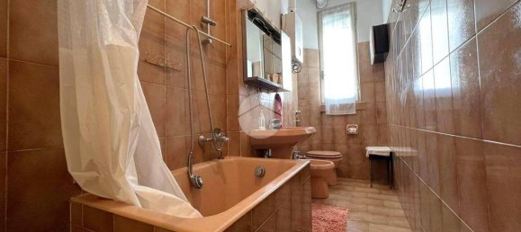 2 bedrooms Apartment in Milan, Italy No. 362142 21