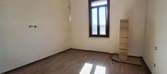 Casa de 5 habitaciónes en San Giuliano Terme, Italy No. 220002 10