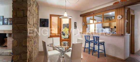 6 bedrooms Villa in Pula, Italy No. 132072 8