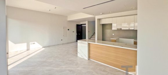 Таунхаус с 3 спальнями в Dubai Land, ОАЭ № 28939 2