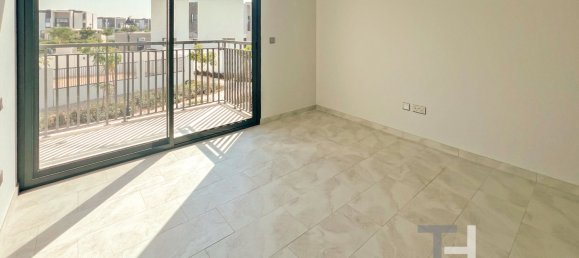 Таунхаус с 3 спальнями в Dubai Land, ОАЭ № 28939 5