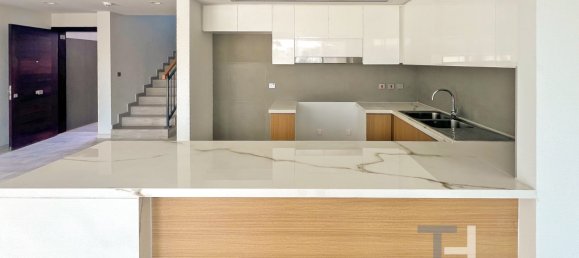 Таунхаус с 3 спальнями в Dubai Land, ОАЭ № 28939 3