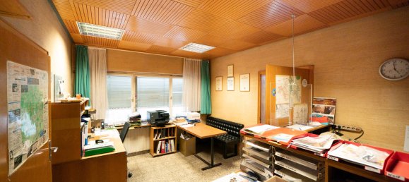 4-salle Bâtiment à Baden-Wurttemberg, Germany No. 79011 8