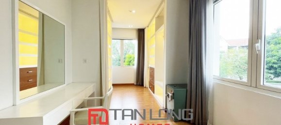 3 غرف نوم فيلا في Long Bien, Vietnam رقم 582 11