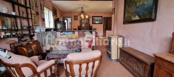 3 bedrooms Villa in Grignasco, Italy No. 334359 9