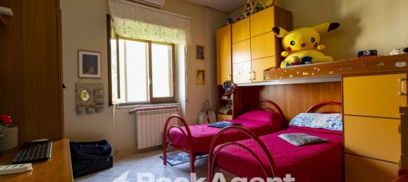 2 Schlafzimmer Wohnung in Catanzaro, Italy, Nr. 344221 2