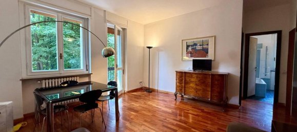 2 bedrooms Apartment in Milan, Italy No. 320613 3