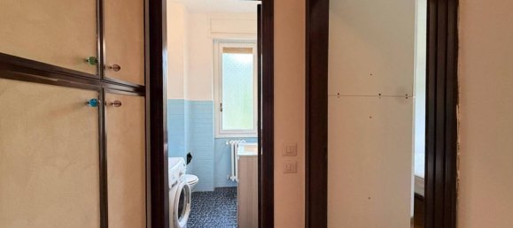 2 bedrooms Apartment in Milan, Italy No. 320613 18