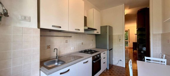 2 bedrooms Apartment in Milan, Italy No. 320613 7
