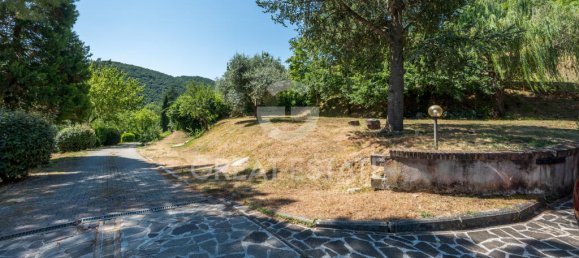 3 Schlafzimmer Haus in Spoleto, Italy, Nr. 260808 31