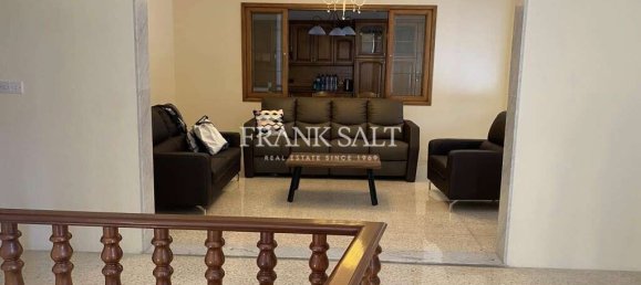 5 bedrooms Townhouse in Zebbug, Malta No. 7685 4