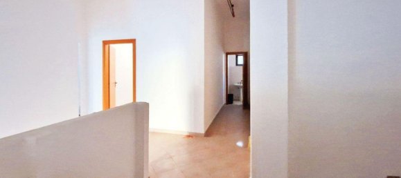 Propiedad comercial en San Pietro in Lama, Italy 120 m² No. 374904 3