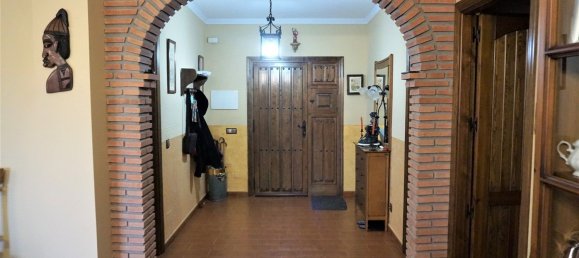 Villa T5 em Sayalonga, Spain N.º 41950 2