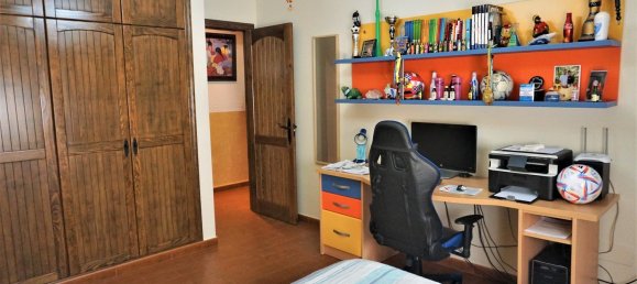 Villa T5 em Sayalonga, Spain N.º 41950 23