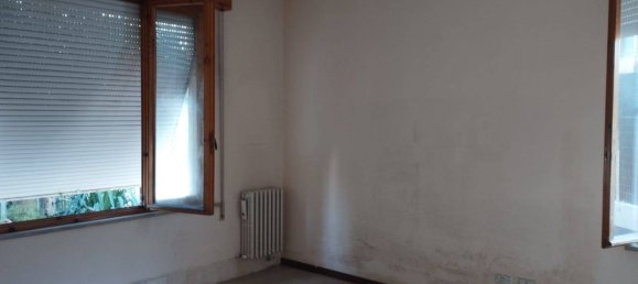 5 bedrooms Apartment in Pesaro, Italy No. 329934 7