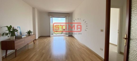 6 bedrooms Apartment in Treviso, Italy No. 381675 2