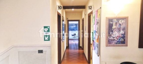 5 rooms Commercial property in Parma, Italy No. 332584 23