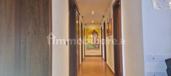 5 rooms Commercial property in Parma, Italy No. 332584 9