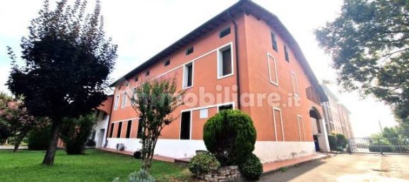5 rooms Commercial property in Parma, Italy No. 332584 2