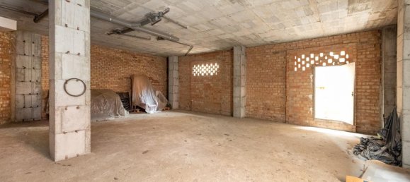 107m² Commercial property in Granada, Spain No. 105571 10