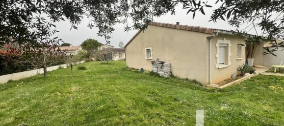 3 bedrooms House in Montauban, France No. 288132 2