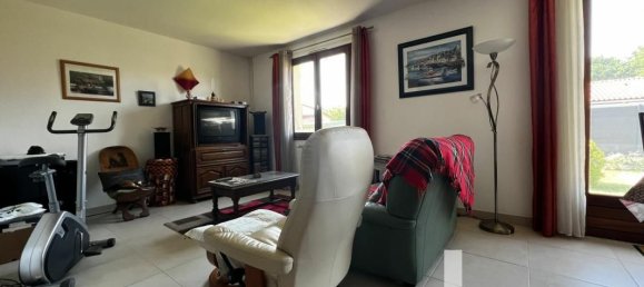 3 bedrooms House in Montauban, France No. 288132 4