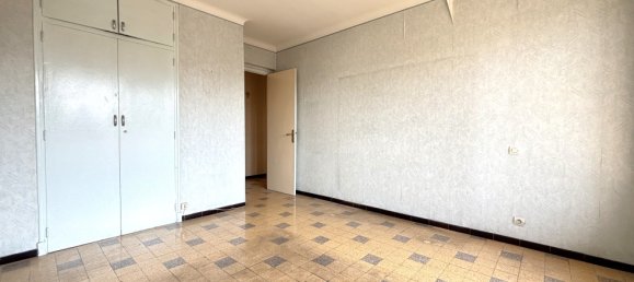 3 Schlafzimmer Wohnung in Toulon, France, Nr. 339733 8