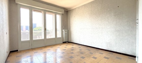 3 Schlafzimmer Wohnung in Toulon, France, Nr. 339733 7