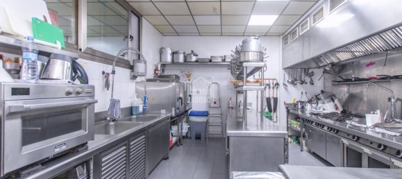 563m² Bar in Alaior, Spain No. 5134 14