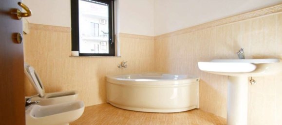 5غرفة شقة في Corato, Italy رقم 43346 3