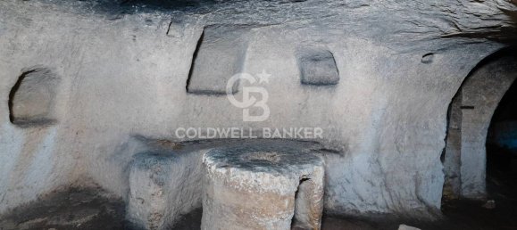 5 bedrooms House in Poggiardo, Italy No. 375820 22