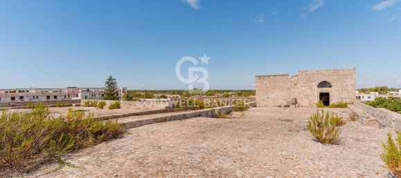 5 bedrooms House in Poggiardo, Italy No. 375820 29