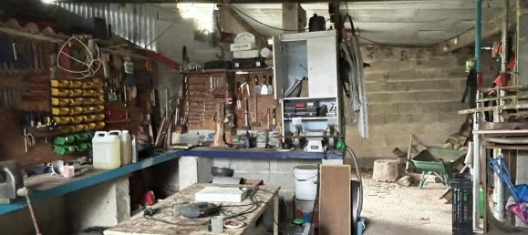 3 bedrooms House in Montoire-sur-le-Loir, France No. 74052 8