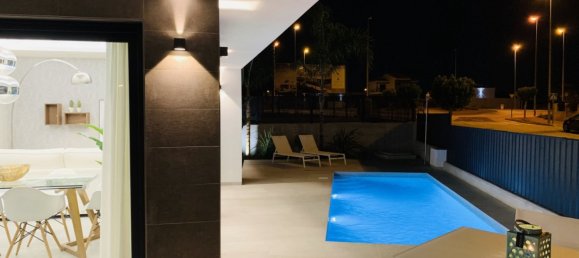 3 chambres Villa à Daya Nueva, Spain No. 5972 9