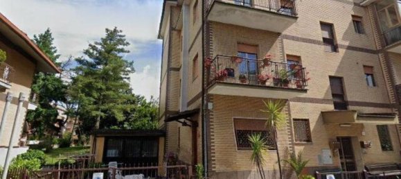 4 rooms Apartment in Rome, Italy No. 16972 16