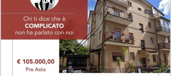 4 rooms Apartment in Rome, Italy No. 16972 2