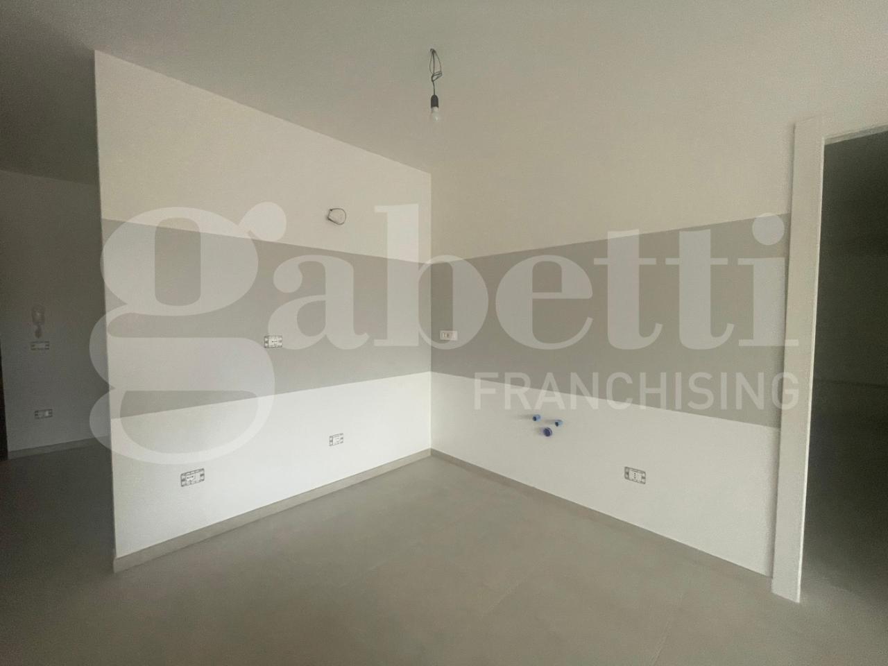 3 rooms Apartment in Oristano, Italy No. 35406