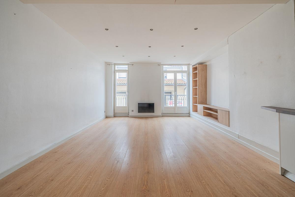 1 bedroom Apartment in Grenoble, France No. 208840