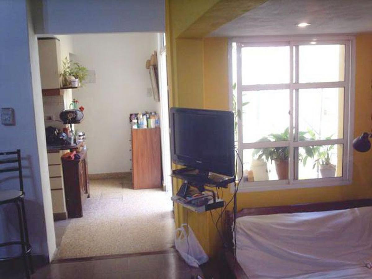 Дом с 4 спальнями в Буэнос-Айрес, Аргентина № 65561