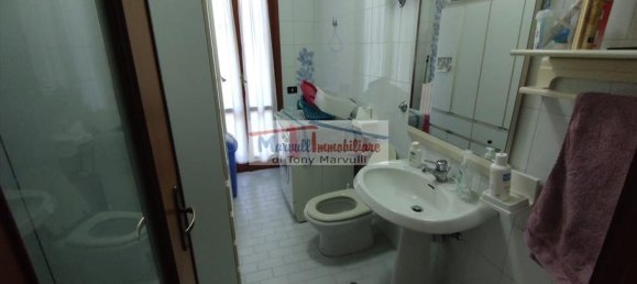 9 rooms House in Cassano delle Murge, Italy No. 143158 10