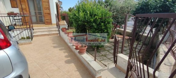 9 rooms House in Cassano delle Murge, Italy No. 143158 2