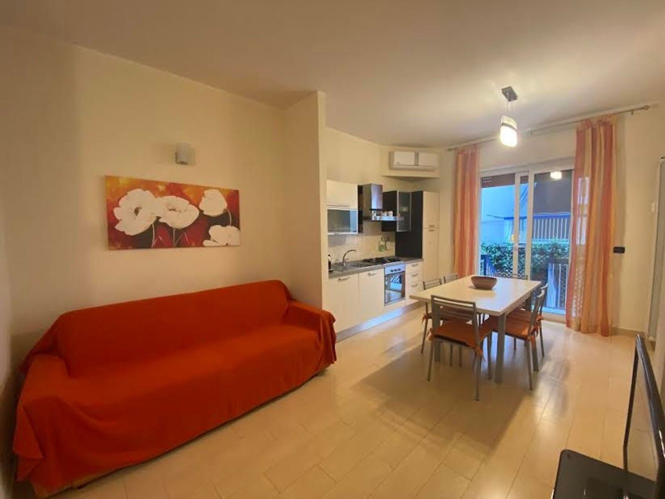 3 rooms Apartment in Laigueglia, Italy No. 113306