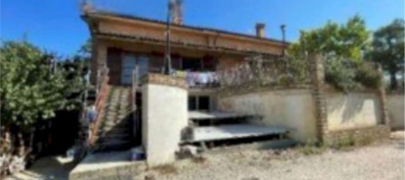 5غرفة شقة في Osimo, Italy رقم 10659 10