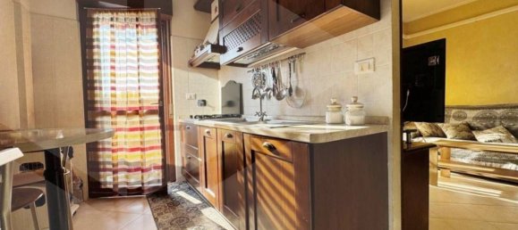 3-Zimmer Wohnung in Rome, Italy, Nr. 22944 8