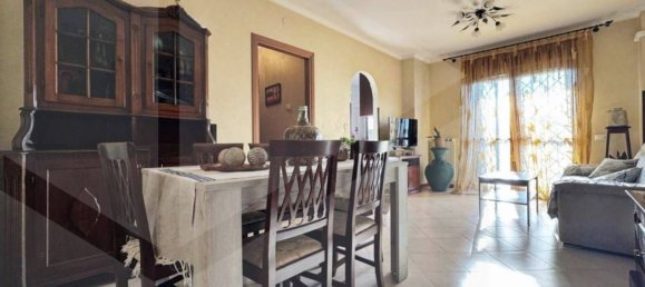 3-Zimmer Wohnung in Rome, Italy, Nr. 22944 3