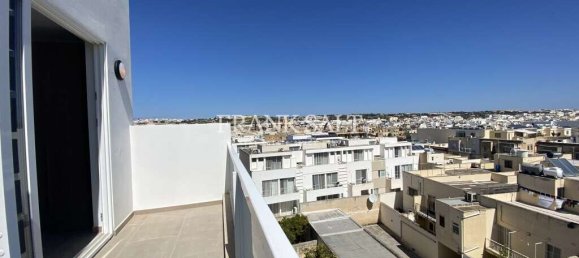 3 bedrooms Penthouse in Balzan, Malta No. 10167 9