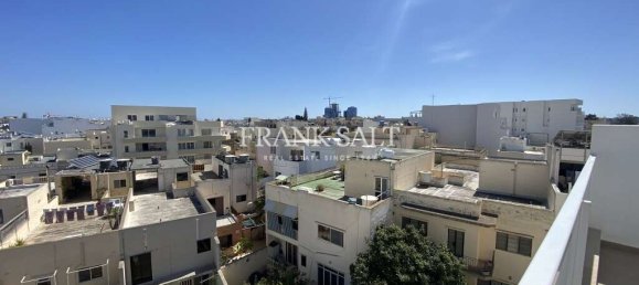 3 bedrooms Penthouse in Balzan, Malta No. 10167 10