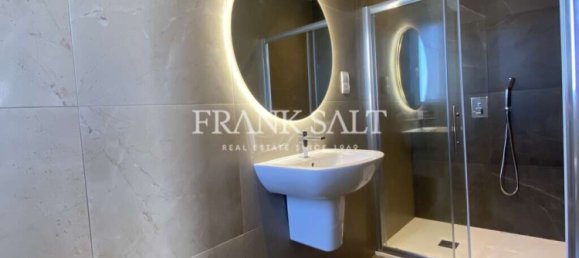 3 bedrooms Penthouse in Balzan, Malta No. 10167 7