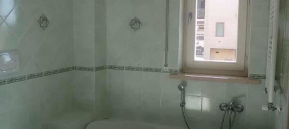 3 bedrooms Apartment in Massarosa, Italy No. 352973 5